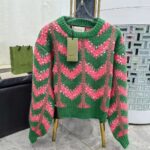 Gucci Women GG Chevron Wool Sequin Sweater Crewneck Mohair Polyamide Puffed Sleeves - Imagen 2