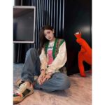 Gucci Women GG HA HA HA Square G Vest Green Pink Wool Jacquard V-Neck Sleeveless - Image 10