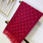 Gucci Women GG Jacquard Pattern Knitted Scarf Magenta Bordeaux GG Wool - Imagen 2