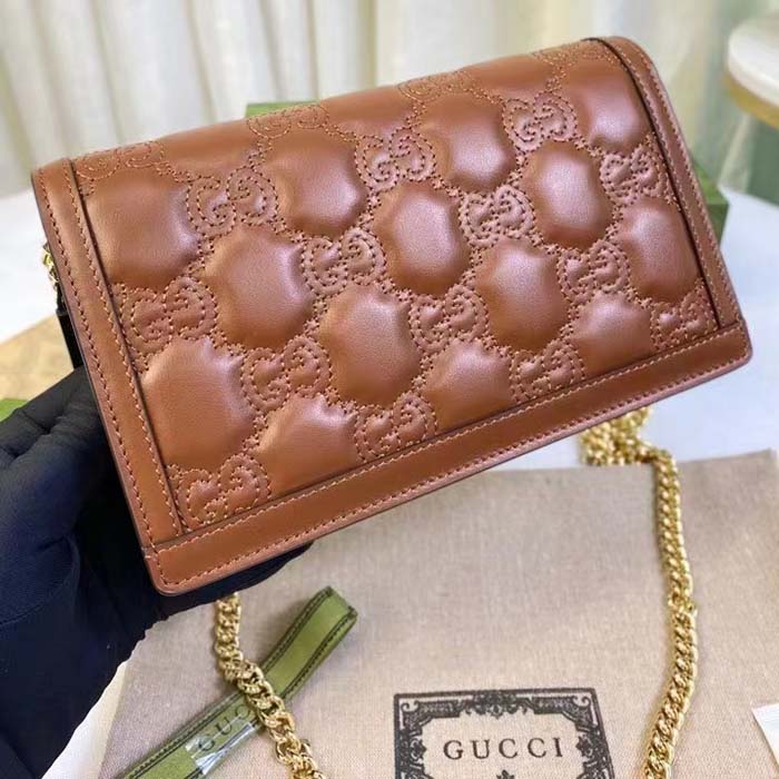 Gucci Women GG Matelassé Chain Wallet Brown Leather Double G Chain Strap (1)