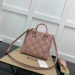 Gucci Women GG Matelassé Mini Top Handle Bag Pink Leather Double G - Image 3