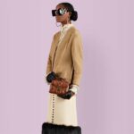 Gucci Women GG Matelassé Small Top Handle Bag Brown Leather Double G - Imagen 12