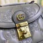 Gucci Women GG Matelassé Small Top Handle Bag Dusty Grey Leather Double G - Imagen 8