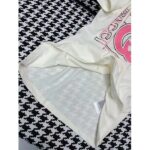 Gucci Men GG Vintage Logo Print T-Shirt Off White Cotton Jersey Crewneck - Image 5