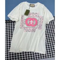 Gucci Women GG Vintage Logo Print T-Shirt Off White Cotton Jersey Crewneck (7)