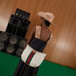 Gucci Women Ophidia GG Small Shoulder Bag Beige White GG Supreme Canvas - Imagen 11