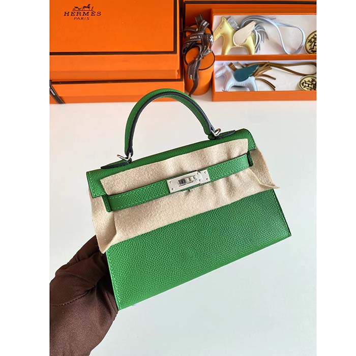 Hermès Mini Kelly 20 Menthe Chèvre With Silver Hardware - AG Concierge Fzco