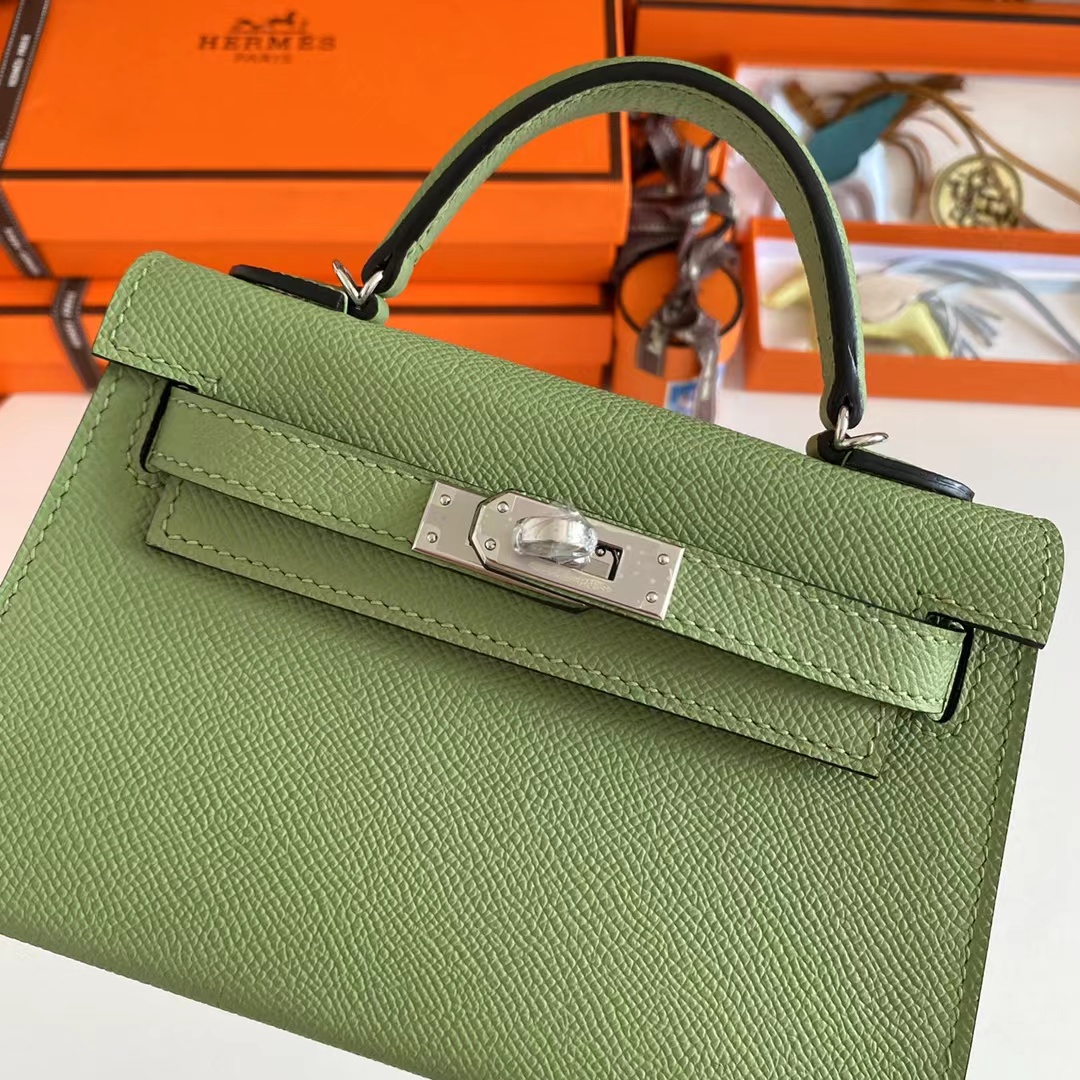 Hermes Women Mini Kelly 20 Bag Epsom Leather Silver Hardware-Light Green (6)
