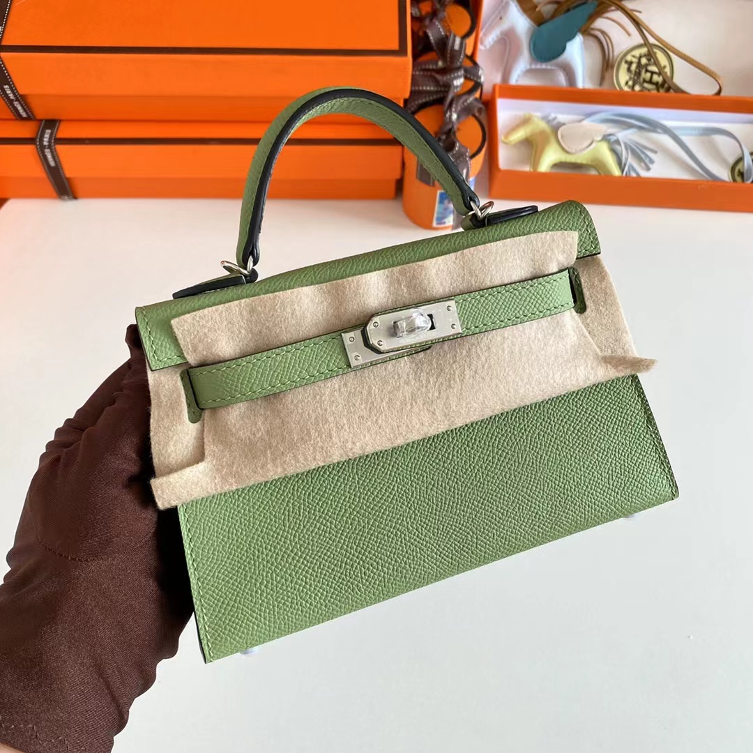 Hermes Women Mini Kelly 20 Bag Epsom Leather Silver Hardware-Light Green (9)