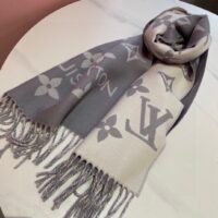 Louis Vuitton LV Unisex Essential Scarf Grey Wool Jacquard Weave Monogram Pattern (10)