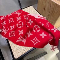 Louis Vuitton LV Unisex Essential Scarf Red Wool Jacquard Weave Monogram Pattern (1)