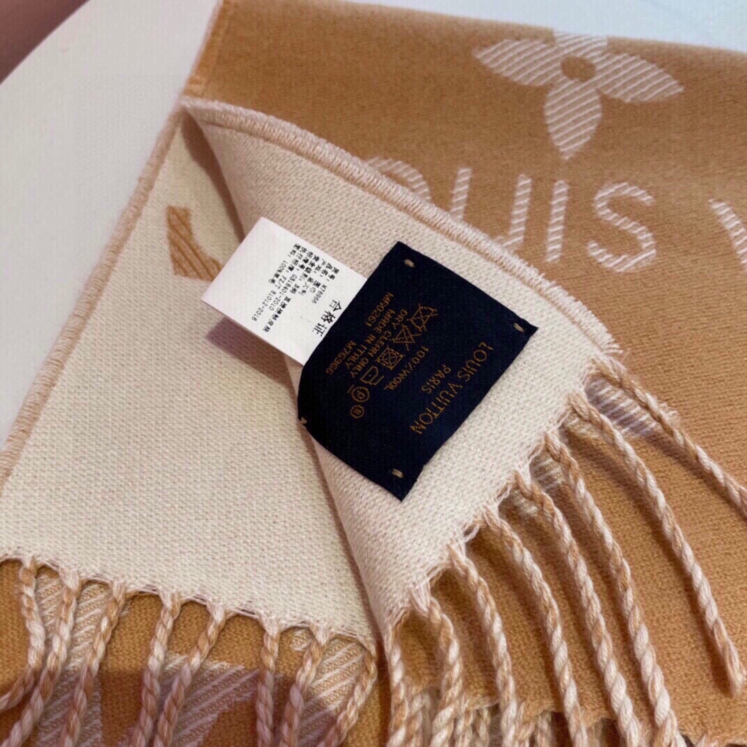 Louis Vuitton LV Essential Scarf Hazelnut Wool