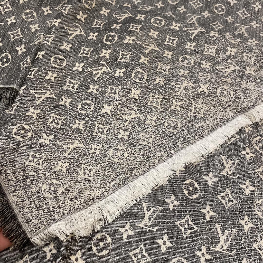 Louis Vuitton LV Unisex Monogram Jacquard Denim Shawl Gray Cotton Wool Silk (3)
