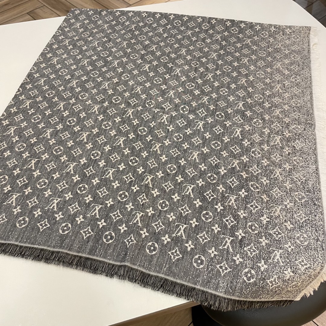 Louis Vuitton LV Unisex Monogram Jacquard Denim Shawl Gray Cotton Wool Silk (4)