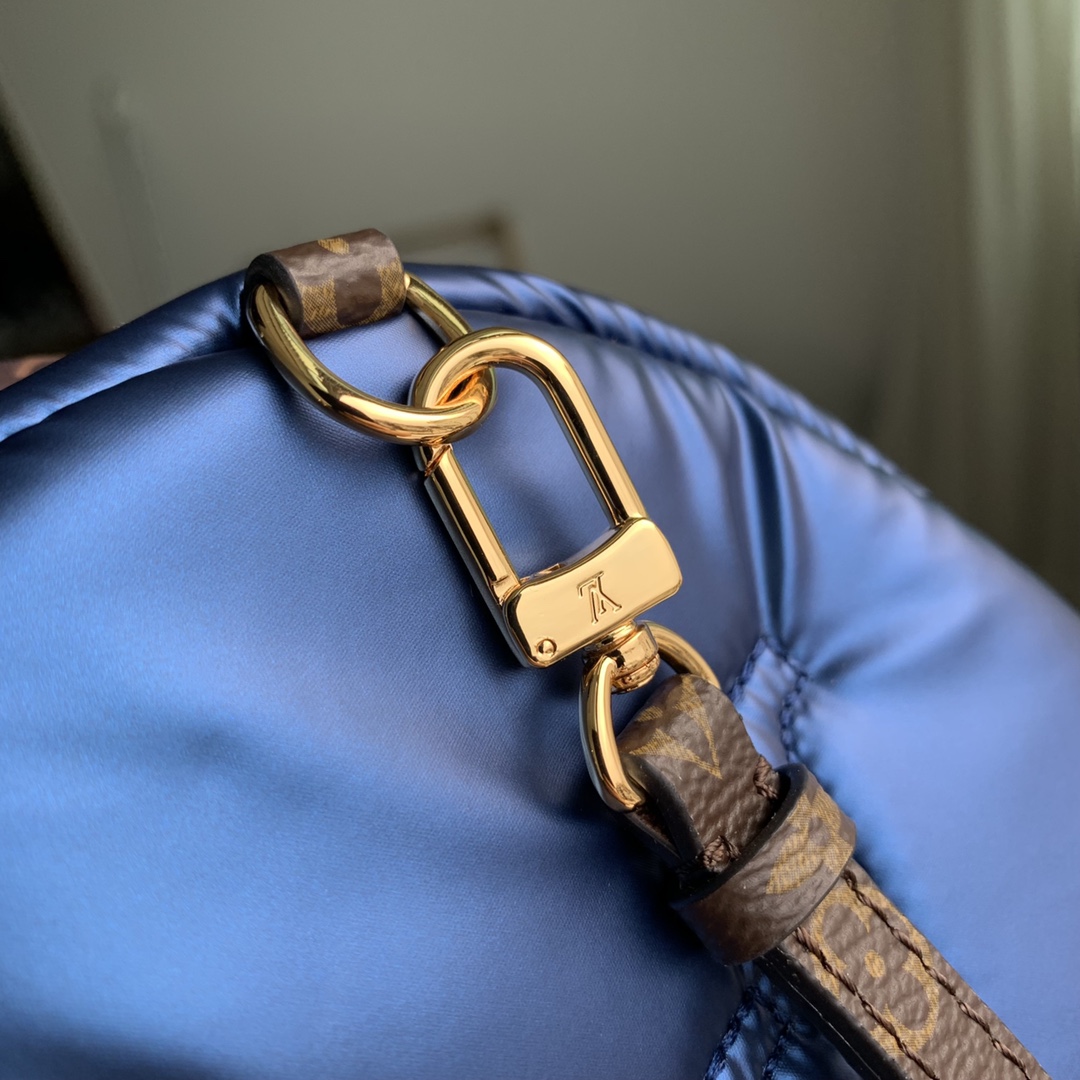 Louis Vuitton LV Unisex Pillow Palm Springs Mini Backpack Navy Blue Recycled Metallic Nylon (9)