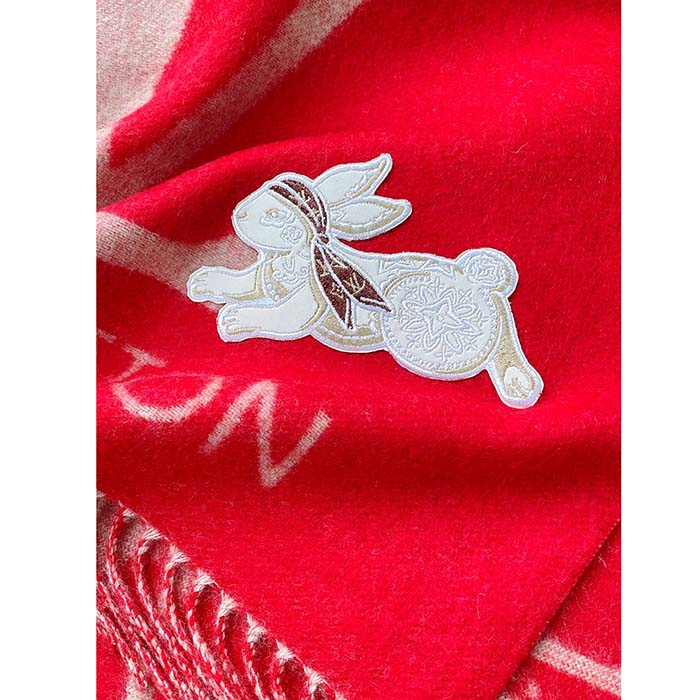 Louis Vuitton LV Unisex Precious Rabbit Reykjavik Scarf Red Cashmere Monogram Flowers (9)
