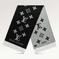 Louis Vuitton LV Unisex Reykjavik Scarf Black Soft Cashmere Monogram Pattern (1)