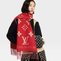 Louis Vuitton LV Unisex Reykjavik Scarf Red Cashmere Jacquard Weave Reinterpreted Monogram Flowers (2)