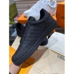 Louis Vuitton LV Unisex Rivoli Sneaker Black Mini Monogram Embossed Calf Leather Rubber - Imagen 4