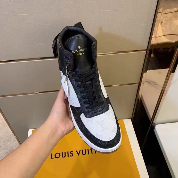 Louis Vuitton Rivoli Sneaker Boot BROWN. Size 08.5
