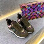 Louis Vuitton LV Unisex Run Away Sneaker Khaki Green Suede Calf Leather Monogram - Imagen 2