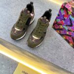 Louis Vuitton LV Unisex Run Away Sneaker Khaki Green Suede Calf Leather Monogram - Imagen 4