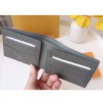 Louis Vuitton LV Unisex Slender Wallet Embossed Taiga Leather Epicea Glacier Cowhide - immagine 9