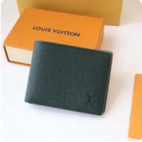Louis Vuitton LV Unisex Slender Wallet Embossed Taiga Leather Epicea Glacier Cowhide (9)