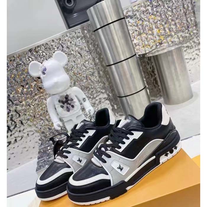 Louis Vuitton LV Unisex Trainer Sneaker Black Mix Materials Monogram Flowers (10)