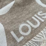 Louis Vuitton LV Unisex Ultimate Shine Scarf Beige Allover Monogram Pattern Fringe Finish – Image 5
