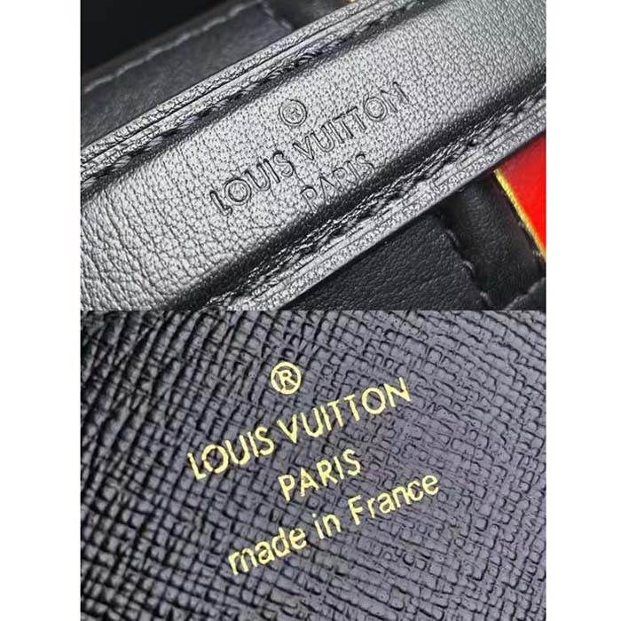 Louis Vuitton Lv Book Chain Wallet Size 20 x 14 x 4 cm 