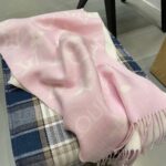 Louis Vuitton LV Women Essential Scarf Pink Wool Jacquard Weave Monogram Pattern – Image 9