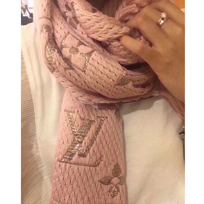 Louis Vuitton LV Women Logomania Scarf Ecru White Allover Monogram Pattern