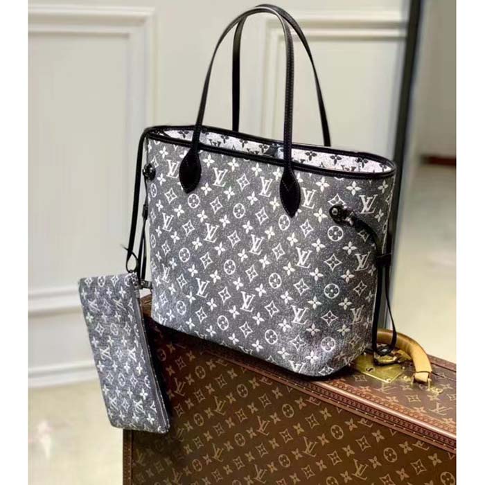 Vuitton NIB Grey Denim Neverfull MM