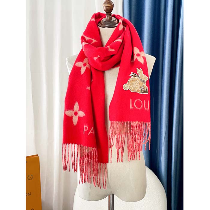 Louis Vuitton LV Essential Scarf Carmine Wool