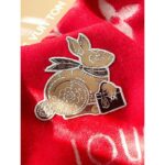 Louis Vuitton LV Women Precious Rabbit Essential Scarf Red Wool Jacquard Monogram - Bild 7