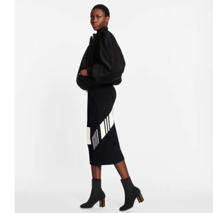 Louis Vuitton LV Women Silhouette Ankle Boot Black Stretch Textile Patent Monogram Canvas (1)