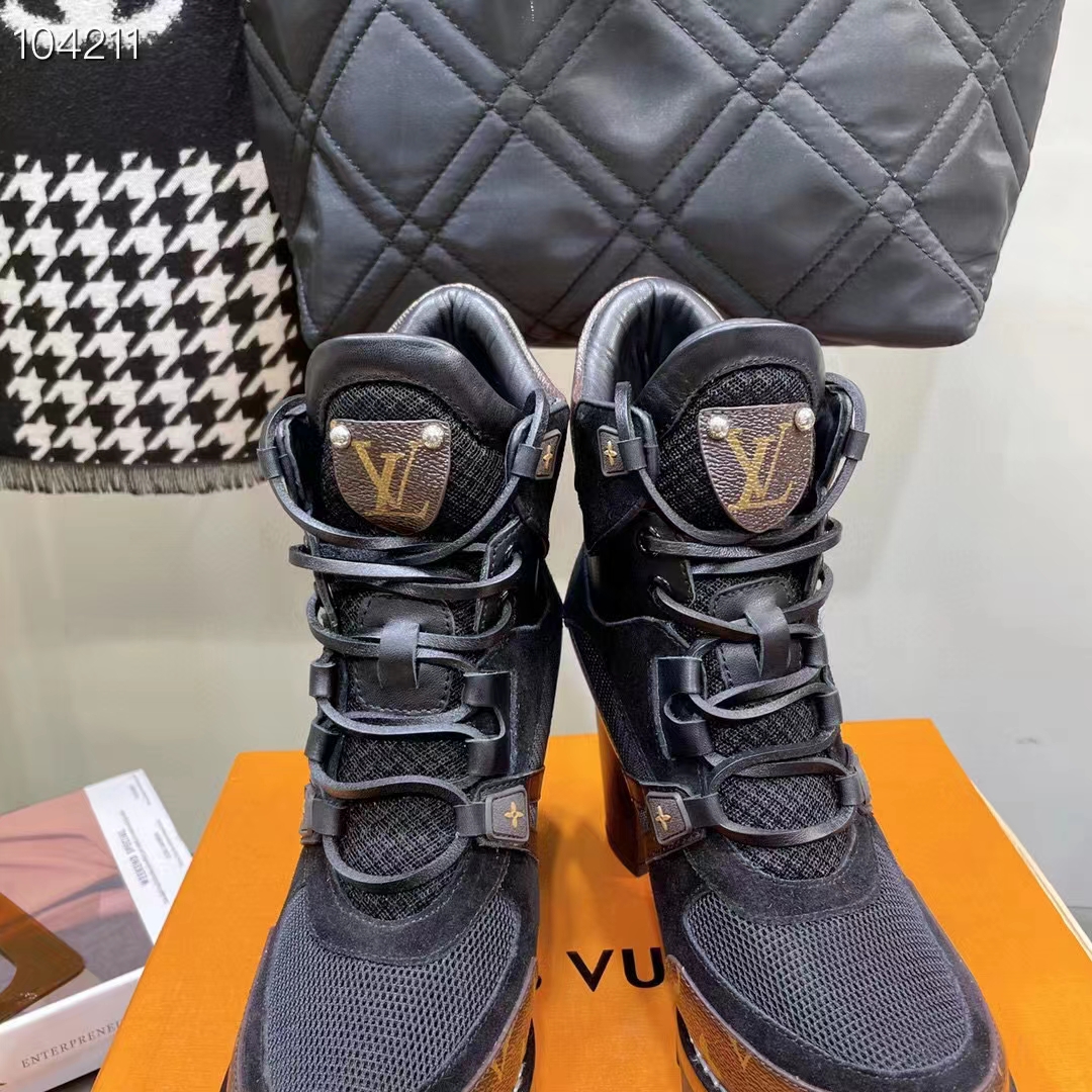 Louis Vuitton LV Women Star Trail Ankle Boot Black Mix Materials Treaded Rubber 9.5 Cm Heel (10)