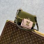 Louis Vuitton LV Women Twist MM Handbag Kaki Quartz White Epi Grained Cowhide - Bild 3