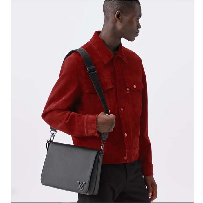 Louis Vuitton Takeoff Messenger Sauge autres Cuirs