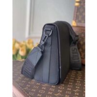 Louis Vuitton Unisex LV Aerogram Takeoff Messenger Black Grained Calf Leather (5)