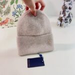 Louis Vuitton Unisex LV Ahead Beanie One Size Crème Beige Cashmere Enamel Initials - Bild 3