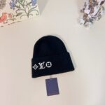 Louis Vuitton Unisex LV Headline Beanie Black Wool Monogram Flowers - Imagen 6