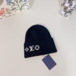Louis Vuitton Unisex LV Headline Beanie Black Wool Monogram Flowers - Imagen 3