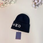 Louis Vuitton Unisex LV Headline Beanie Black Wool Monogram Flowers - Imagen 4