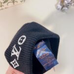 Louis Vuitton Unisex LV Headline Beanie Black Wool Monogram Flowers - Imagen 9