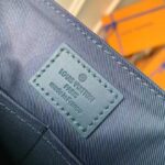 Louis Vuitton Unisex LV Takeoff Messenger Navy Blue Aerogram Cowhide Leather - Bild 10