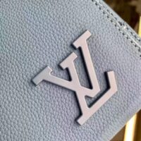 Louis Vuitton Unisex LV Takeoff Messenger Navy Blue Aerogram Cowhide Leather (9)