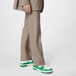 Louis Vuitton Unisex LV Trainer Sneaker Green Mini Monogram Embossed Calf Leather - Imagen 14