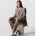 Louis Vuitton Unisex LV Trainer Sneaker Green Mini Monogram Embossed Calf Leather - Imagen 11